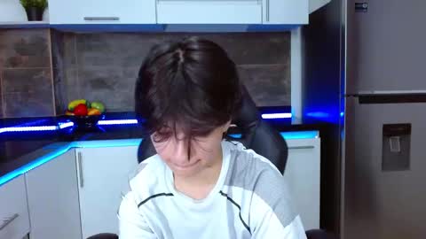 B R Y C E  online show from November 25, 3:34 pm