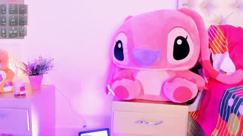 Carly     online show from February 5, 12:27 pm