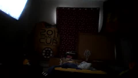 Snapshot of btownstud chatting on February 15, 6:15 pm btownstud online show from February 15, 6:15 pm