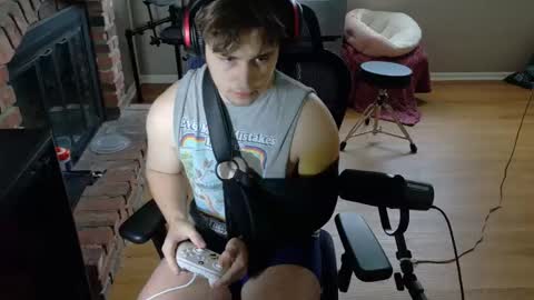 BubblebuttBdn online show from April 15, 7:58 pm