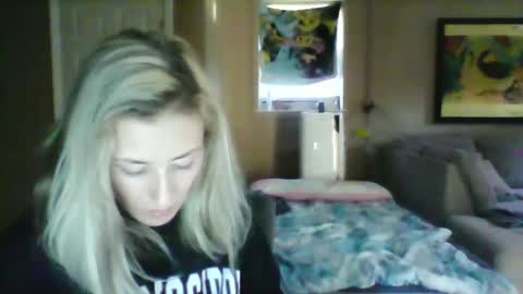 bubbles online show from March 14, 10:15 pm