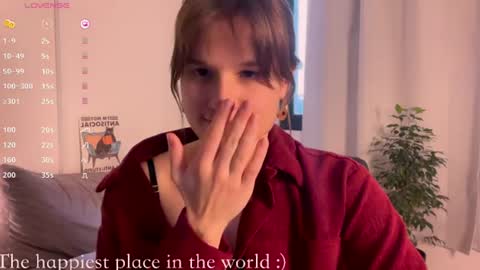 Snapshot of buckwheat_queen chatting on June 24, 8:19 pm Mira online show from June 24, 8:19 pm