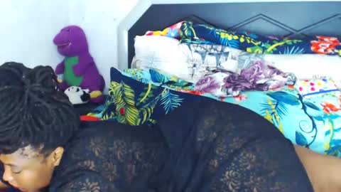 bulkyyass4u online show from February 13, 10:55 am