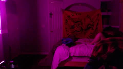 Bungalow Entertainment online show from March 11, 2:17 am