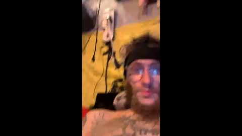 bunniandcryme online show from November 26, 8:59 am