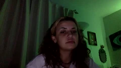 bunnibaby333 online show from October 14, 8:04 am