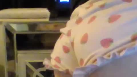 bunnie4269 online show from May 10, 2:17 am