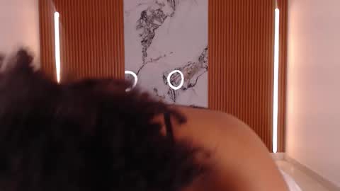 Snapshot of bunny_bao chatting on February 8, 12:19 pm Rossi Hill online show from February 8, 12:19 pm