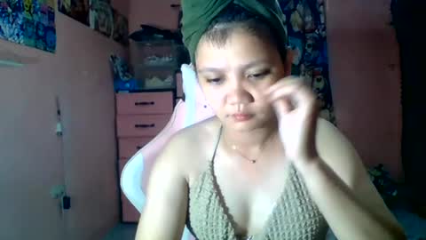 Snapshot of bunny_flower18 chatting on July 3, 9:16 am bunny_flower18 online show from July 3, 9:16 am