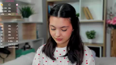 Aria online show from March 11, 8:20 am