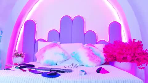 Bunny online show from April 21, 3:35 am