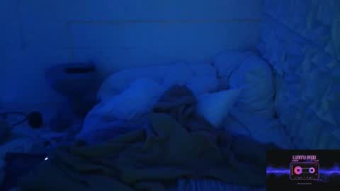 Snapshot of bunnyslutt chatting on March 2, 5:08 am bunnyslutt online show from March 2, 5:08 am