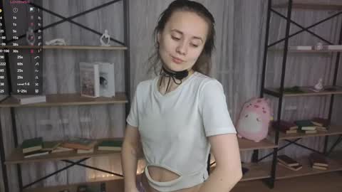 Lizy online show from May 11, 8:28 pm