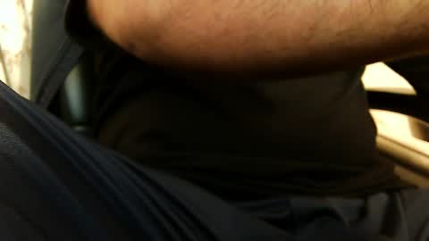 Snapshot of burlymonster chatting on May 4, 3:57 am Hairy Arabian online show from May 4, 3:57 am