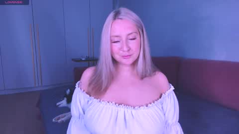 Lissa online show from May 8, 8:03 pm