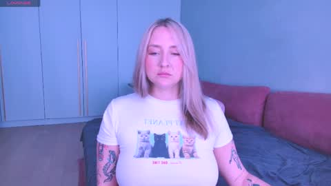 Lissa online show from June 3, 2:55 pm