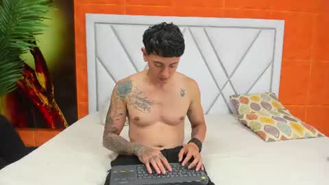 burningsouls98 online show from July 24, 3:48 am