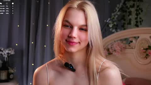 Jessica online show from April 7, 5:24 pm