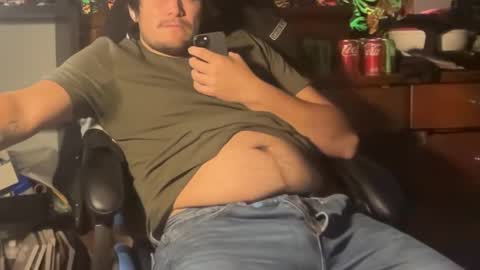 Snapshot of bussssa chatting on March 18, 8:12 pm bussssa online show from March 18, 8:12 pm