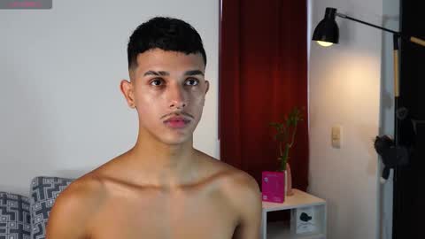 Buster independent model online show from March 3, 10:37 pm