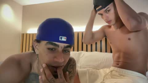 Snapshot of busterspinter chatting on July 8, 9:36 am Buster independent model online show from July 8, 9:36 am