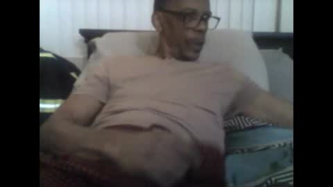 Busturgutzgd1 online show from January 16, 8:54 am