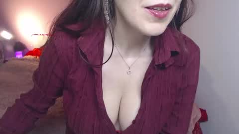 Snapshot of bustygf chatting on February 26, 8:33 pm anna online show from February 26, 8:33 pm