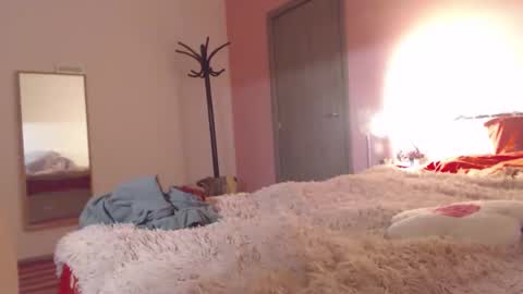 Snapshot of bustygf chatting on March 11, 9:48 pm anna online show from March 11, 9:48 pm