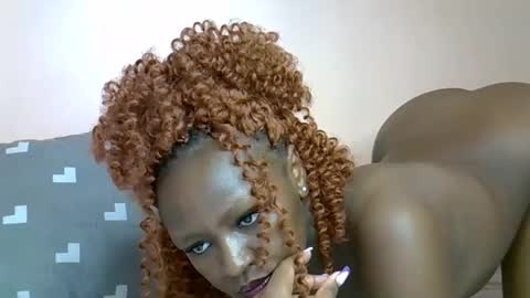Snapshot of butler_yung chatting on April 21, 9:26 am butler_yung online show from April 21, 9:26 am