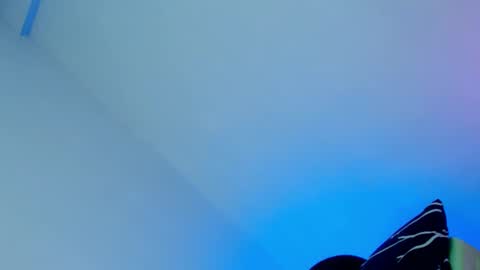 Snapshot of butter_cookiess chatting on February 24, 4:49 pm J E N online show from February 24, 4:49 pm