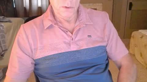 Miles online show from August 4, 11:46 am