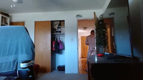 Snapshot of bwall1425 chatting on April 7, 7:36 pm bwall1425 online show from April 7, 7:36 pm