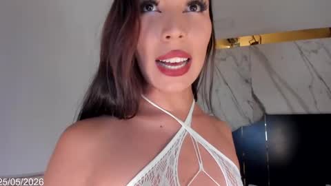 bylie_hills online show from May 25, 9:54 pm