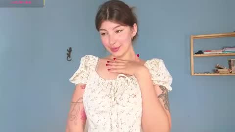 Snapshot of byteblush chatting on July 5, 10:00 am Kira online show from July 5, 10:00 am