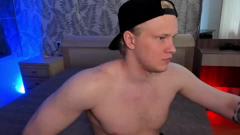 Snapshot of cactusjames_69 chatting on May 30, 1:41 pm James online show from May 30, 1:41 pm