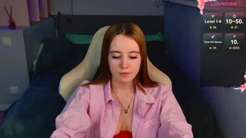 Snapshot of caeliaa chatting on February 22, 5:22 pm caeliaa online show from February 22, 5:22 pm