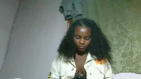 caella98 online show from May 22, 4:01 pm