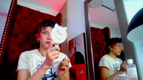 Cain  online show from April 6, 4:46 am