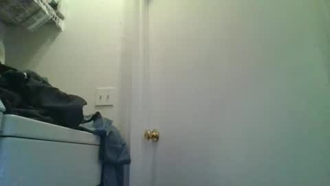 calbry82 online show from March 28, 6:51 pm