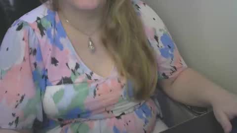 Calie online show from May 15, 10:50 pm
