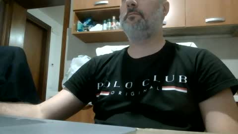 caldoski online show from May 26, 9:44 pm