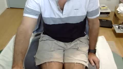 Snapshot of califun4u chatting on January 11, 11:32 pm califun4u online show from January 11, 11:32 pm