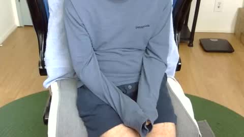 Snapshot of califun4u chatting on February 19, 8:49 pm califun4u online show from February 19, 8:49 pm