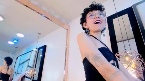 Caliope  online show from March 1, 8:44 pm