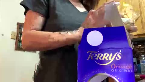 Snapshot of calishop1 chatting on February 28, 3:40 am calishop1 online show from February 28, 3:40 am