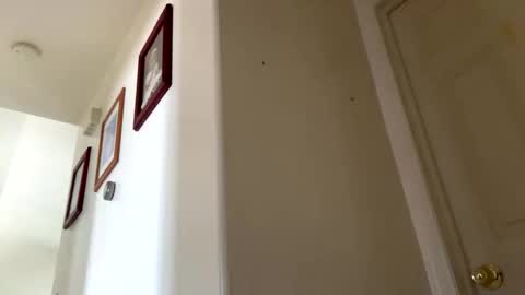 Snapshot of calishop1 chatting on March 10, 8:14 pm calishop1 online show from March 10, 8:14 pm