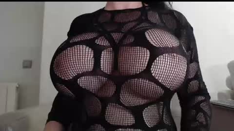 Snapshot of callme_kim chatting on July 2, 7:53 pm callme_kim online show from July 2, 7:53 pm