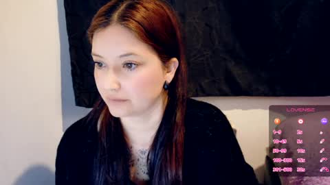ViCtOriA online show from May 12, 1:19 pm