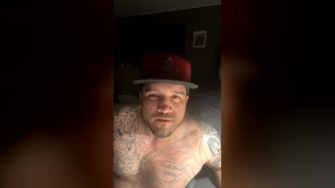 Snapshot of calm_n_confident chatting on April 8, 6:13 am calm_n_confident online show from April 8, 6:13 am