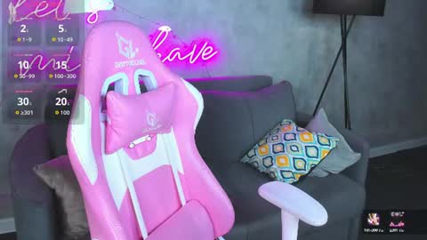 Renesmy online show from June 17, 12:13 am